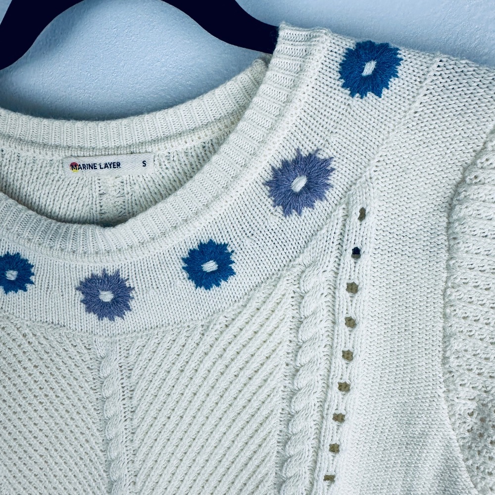 Marine Layer Floral Embroidered Cable Knit Sweater Cream Blue Small 14456 - Picture 3 of 8